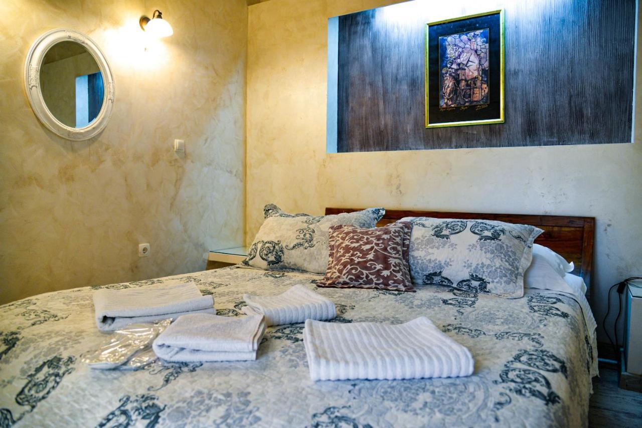 Garni Hotel Tianis Котор Екстериор снимка