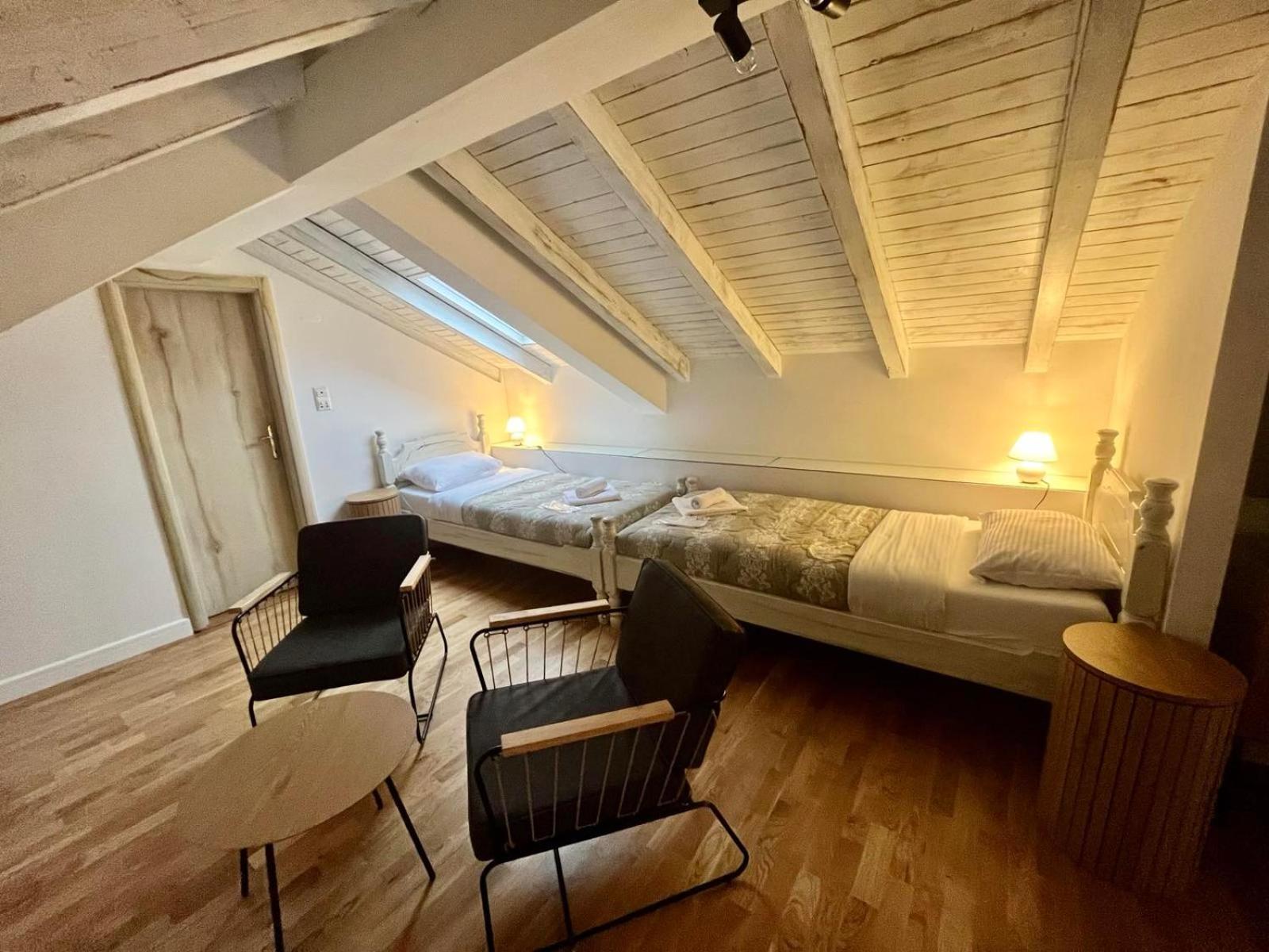 Garni Hotel Tianis Котор Екстериор снимка